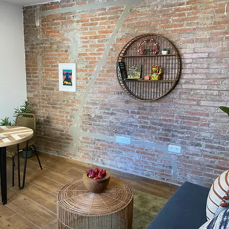 Apartment A 15 Min De Ramblas En Metro *