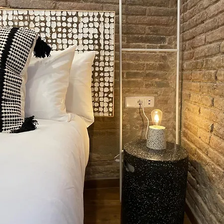 A 15 Min De Ramblas En Metro Apartment *