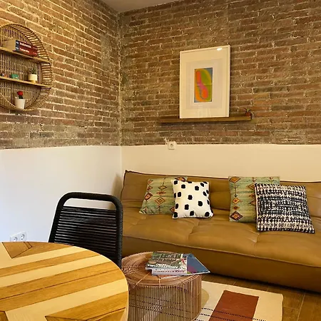 Apartment A 15 Min De Ramblas En Metro *